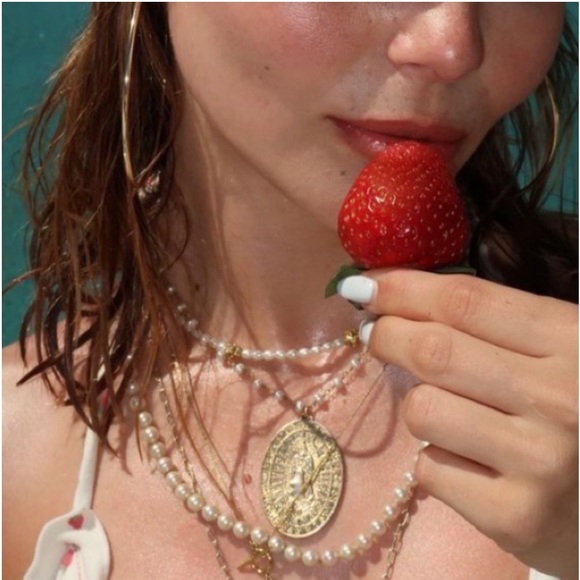 Bruna the Label Fiore Choker as seen on Olivia Jade - Picture 3 of 13